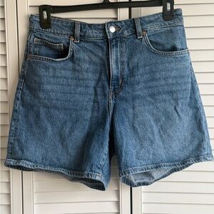 H&M Denim Blue Jean Shorts (WORN ONLY ONCE)